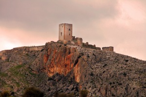 Vista del Castillo de la Estrella de Teba